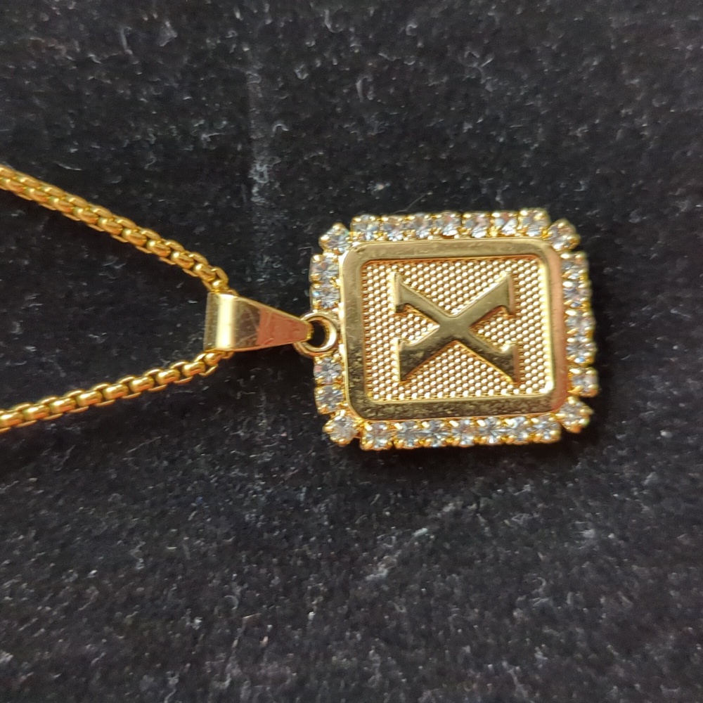 NWOT (263) Gold toned Necklace with Initial "X" Pendant - costume jewelry